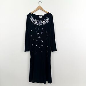 Together Vintage Woman’s Black Ribbed Floral Embroidered Long Sleeve Dress